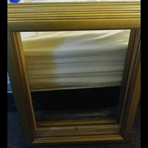 4 frames - Picture 2 of 2